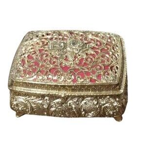 Vintage Taj Importing Company Gold Filigree with Hearts Music/Trinket Box Edelwe